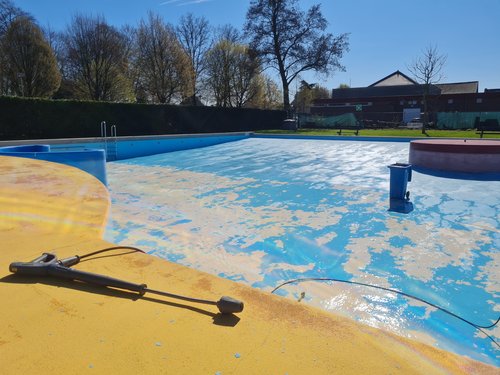 3. Buitenbad schoonmaak 2026